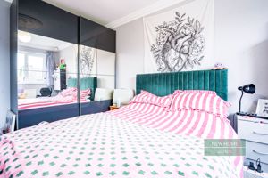 Photo 18- click for photo gallery